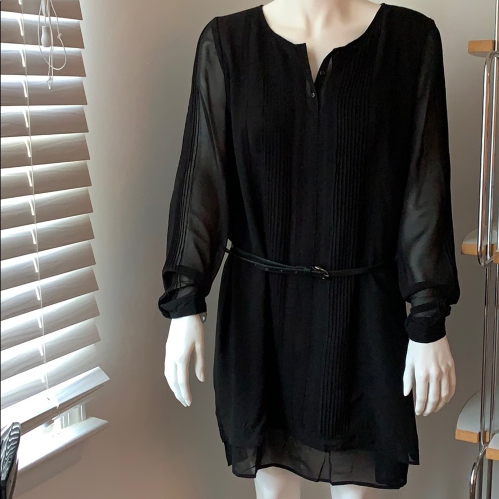 NWT- Millia brand chiffon belted dress w sleeves
